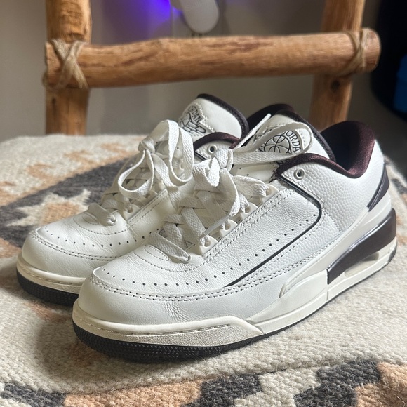 2025 Wmns Air Jordan 2/3 'Earth - Picture 2 of 5